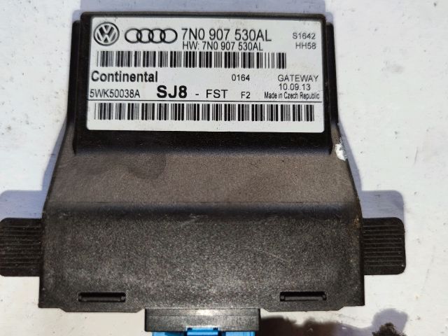 bontott VW CADDY Gateway Elektronika