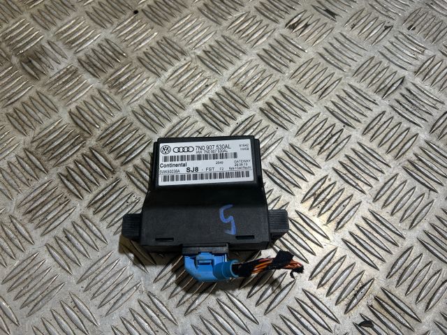 bontott VW CADDY Gateway Elektronika