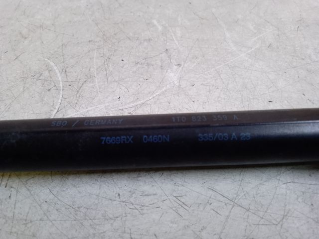 bontott VW CADDY Gázrugós Kitámasztó Teleszkóp Motorháztető Bal