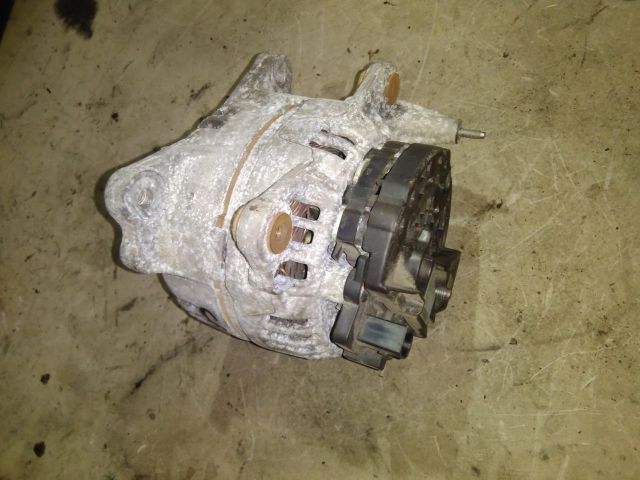 bontott VW CADDY Generátor