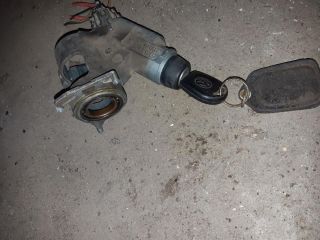 bontott VW CADDY Gyújtáskapcsoló