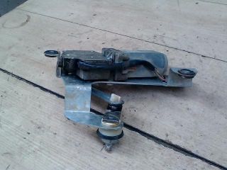 bontott VW CADDY Hátsó Ablaktörlő Motor