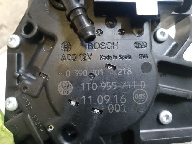 bontott VW CADDY Hátsó Ablaktörlő Motor