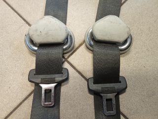 bontott VW CADDY Hátsó Biztonsági Öv Szett