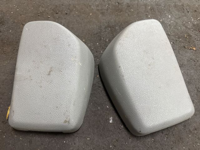 bontott VW CADDY Hátsó Biztonsági Öv Szett