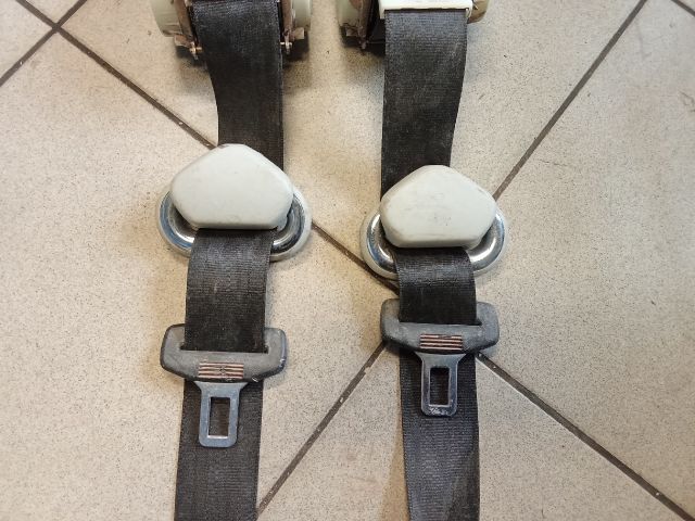 bontott VW CADDY Hátsó Biztonsági Öv Szett