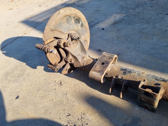 bontott VW CADDY Hátsó Híd (Tárcsafékes)