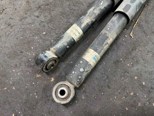 bontott VW CADDY Hátsó Lengéscsillapító Pár