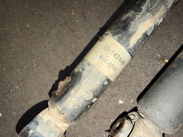 bontott VW CADDY Hátsó Lengéscsillapító Pár