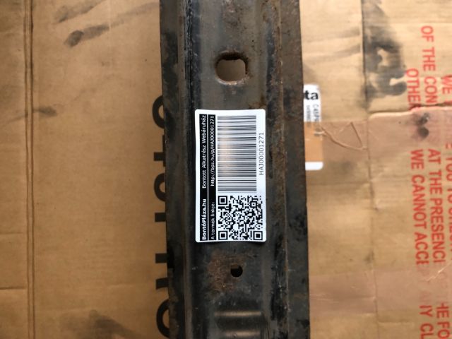 bontott VW CADDY Hátsó Lökhárító Merevítő (Fém)