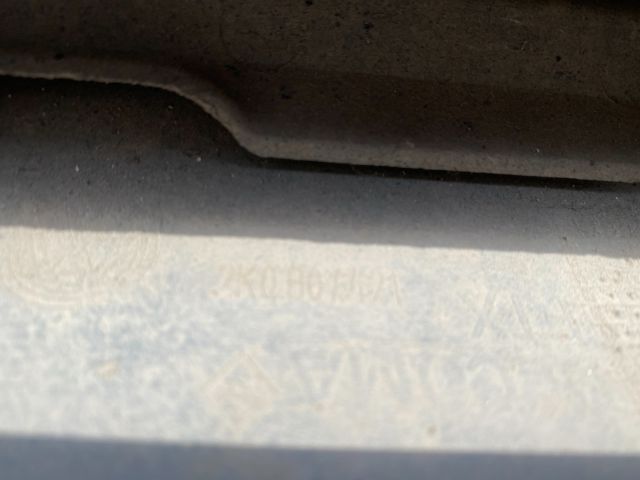 bontott VW CADDY Hátsó Lökhárító (Részeivel)