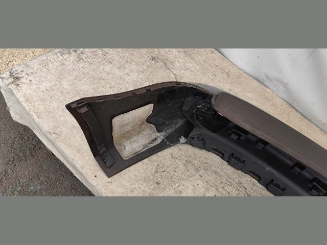 bontott VW CADDY Hátsó Lökhárító (Üresen)