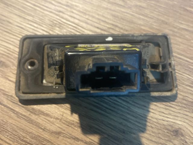 bontott VW CADDY Hátsó Rendszámtábla Világítás