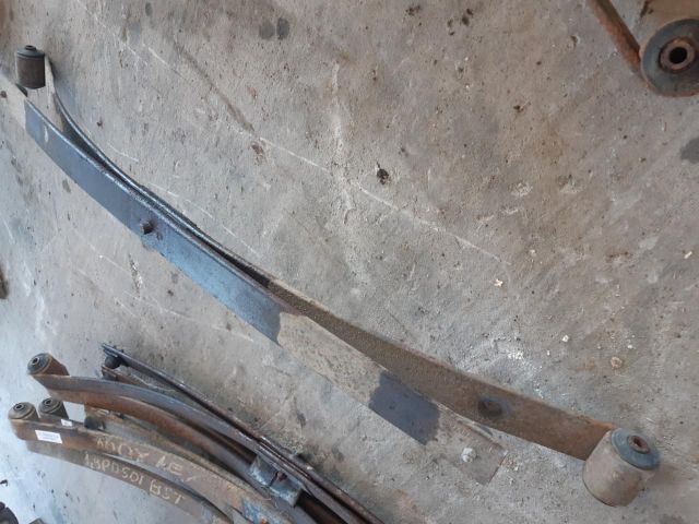 bontott VW CADDY Hátsó Rugó