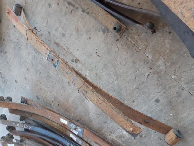 bontott VW CADDY Hátsó Rugó