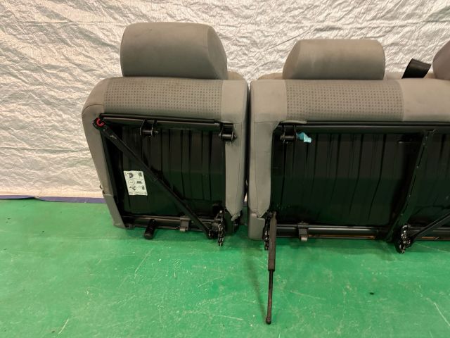 bontott VW CADDY Hátsó Ülés Szett