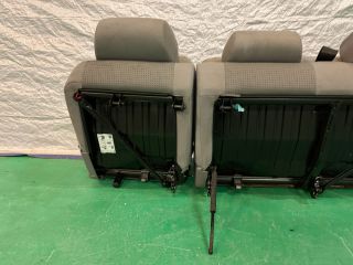 bontott VW CADDY Hátsó Ülés Szett