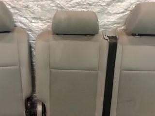 bontott VW CADDY Hátsó Ülés Szett