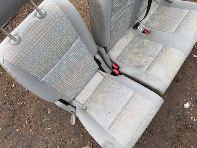 bontott VW CADDY Hátsó Ülés Szett