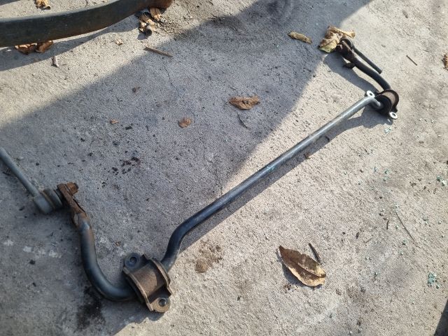 bontott VW CADDY Hátsó Vízszintes Stabilizátor Rúd