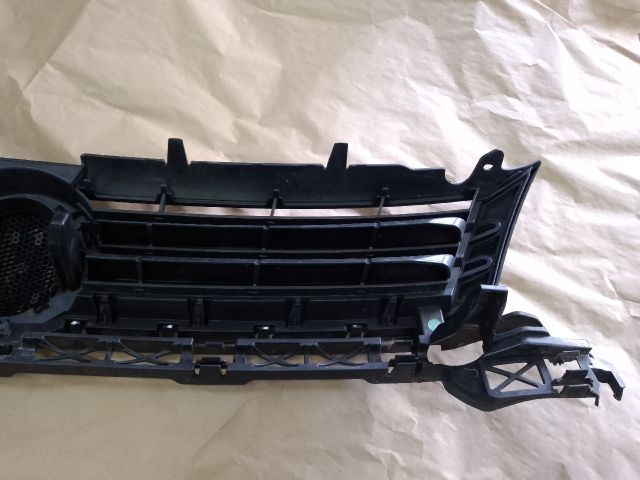 bontott VW CADDY Hűtőrács