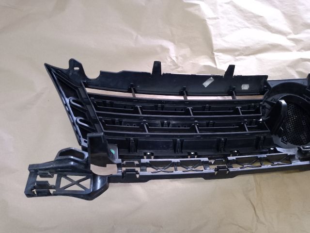 bontott VW CADDY Hűtőrács