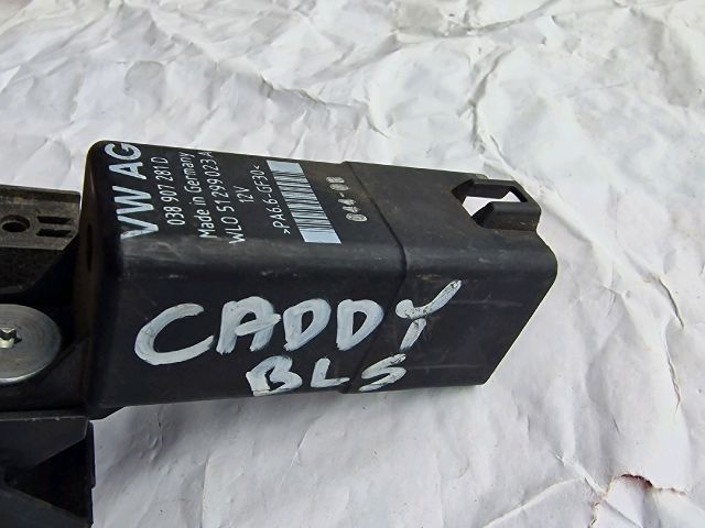 bontott VW CADDY Izzító Relé