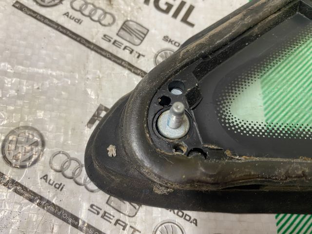 bontott VW CADDY Jobb A Oszlop Oldalablak Üveg