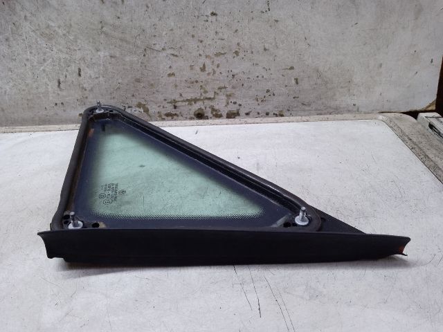 bontott VW CADDY Jobb C Oszlop Oldalablak Üveg