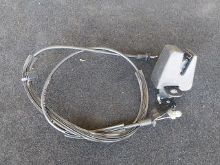 bontott VW CADDY Jobb Csomagtérajtó Nyitó Bowden