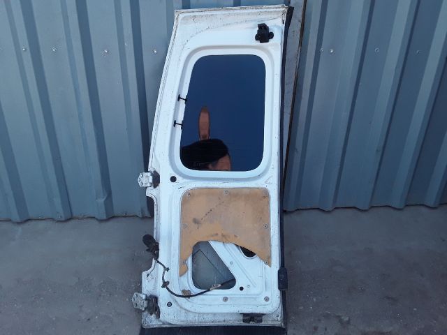 bontott VW CADDY Jobb Csomagtérajtó (Részeivel)