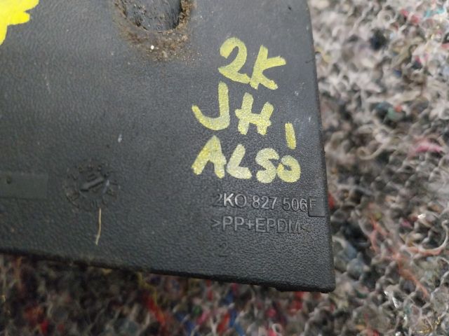 bontott VW CADDY Jobb Csomagtérajtó Zárszerkezet