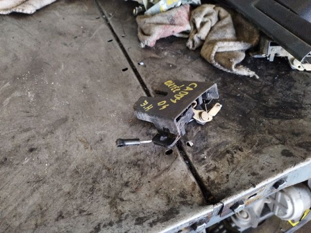 bontott VW CADDY Jobb Csomagtérajtó Zárszerkezet