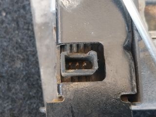 bontott VW CADDY Jobb Csomagtérajtó Zárszerkezet