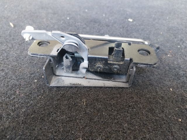 bontott VW CADDY Jobb Csomagtérajtó Zárszerkezet