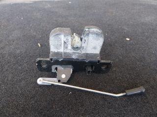 bontott VW CADDY Jobb Csomagtérajtó Zárszerkezet