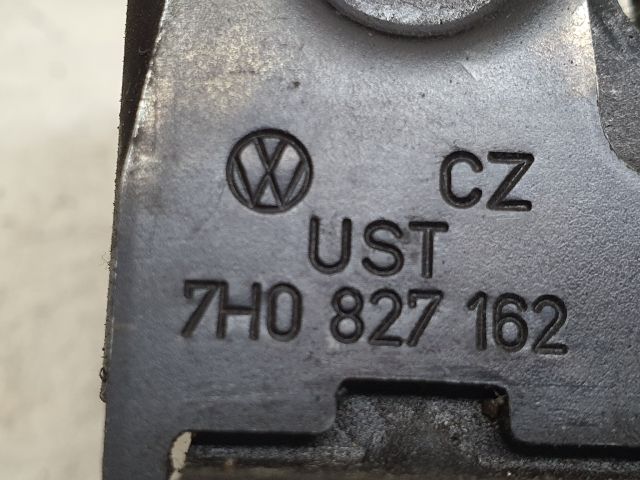 bontott VW CADDY Jobb Csomagtérajtó Zárszerkezet