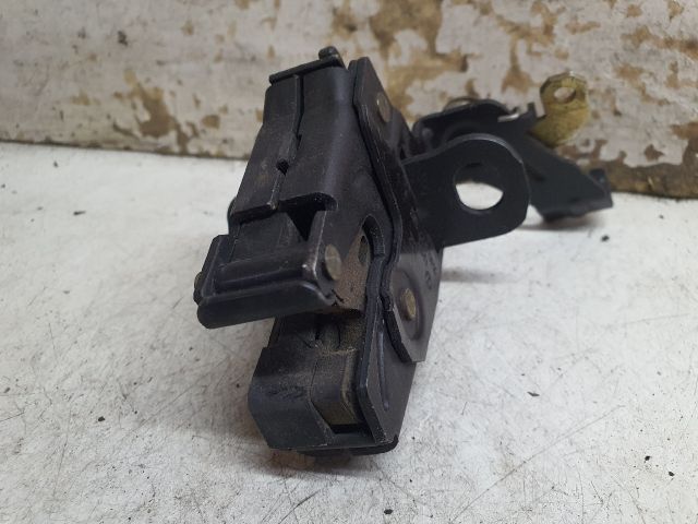 bontott VW CADDY Jobb Csomagtérajtó Zárszerkezet