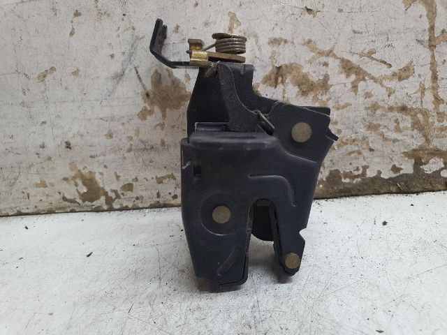 bontott VW CADDY Jobb Csomagtérajtó Zárszerkezet