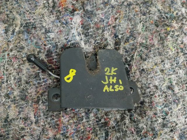 bontott VW CADDY Jobb Csomagtérajtó Zárszerkezet