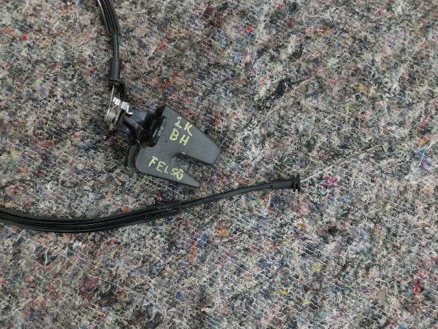 bontott VW CADDY Jobb Csomagtérajtó Zárszerkezet