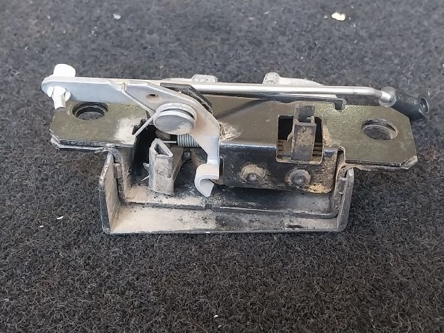 bontott VW CADDY Jobb Csomagtérajtó Zárszerkezet