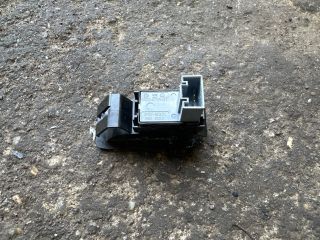 bontott VW CADDY Jobb első Ablakemelő Kapcsoló