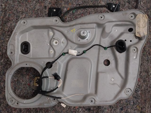 bontott VW CADDY Jobb első Ablakemelő Szerkezet (Elektromos)