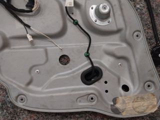 bontott VW CADDY Jobb első Ablakemelő Szerkezet (Elektromos)