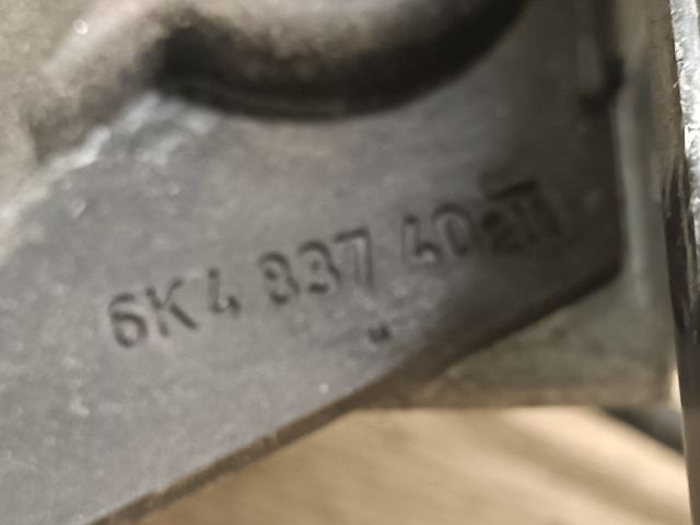 bontott VW CADDY Jobb első Ablakemelő Szerkezet (Mechanikus)