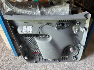 bontott VW CADDY Jobb első Ajtó Kárpit