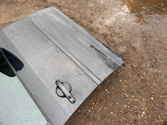 bontott VW CADDY Jobb első Ajtó (Üres lemez)