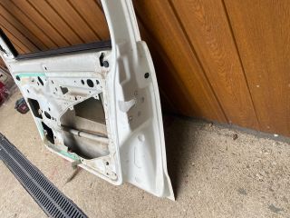 bontott VW CADDY Jobb első Ajtó (Üres lemez)