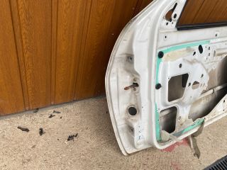 bontott VW CADDY Jobb első Ajtó (Üres lemez)